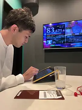 Snapshot of ryusei18570 chatting on March 15, 2025, 8:26 am ryusei18570 online show from March 15, 2025, 8:26 am