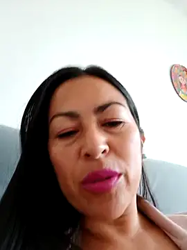 Snapshot of MARIANA-12_ chatting on February 20, 2025, 12:36 pm MARIANA-12 online show from February 20, 2025, 12:36 pm