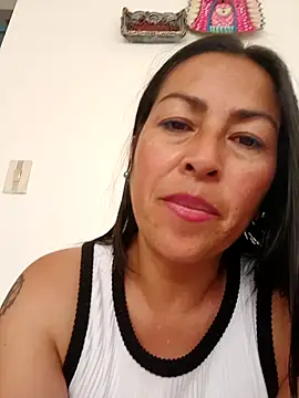 Snapshot of MARIANA-12_ chatting on February 26, 2025, 10:15 pm MARIANA-12 online show from February 26, 2025, 10:15 pm