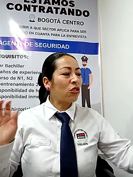 Snapshot of MARIANA-12_ chatting on September 22, 2025, 12:33 pm MARIANA-12 online show from September 22, 2025, 12:33 pm