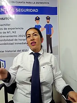 Snapshot of MARIANA-12_ chatting on October 13, 2025, 1:12 pm MARIANA-12 online show from October 13, 2025, 1:12 pm