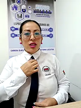 Snapshot of MARIANA-12_ chatting on September 9, 2025, 12:14 pm MARIANA-12 online show from September 9, 2025, 12:14 pm