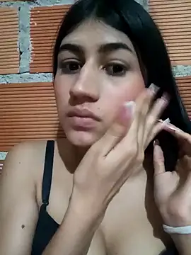 Julix A online show from December 19, 2024, 7:18 am