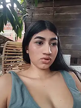 Snapshot of Julix_A chatting on June 7, 2026, 7:08 pm Julix A online show from June 7, 2026, 7:08 pm