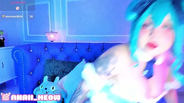 Snapshot of AHRI_LEE chatting on January 12, 2025, 1:00 am AHRI LEE online show from January 12, 2025, 1:00 am