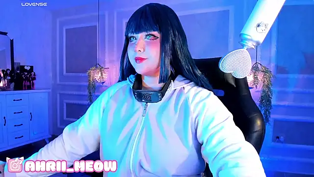 Snapshot of AHRI_LEE chatting on February 7, 2025, 1:25 am AHRI LEE online show from February 7, 2025, 1:25 am