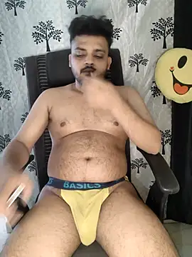 Snapshot of Mr_Handsome_hunk chatting on November 6, 2025, 6:06 am Mr Handsome hunk online show from November 6, 2025, 6:06 am