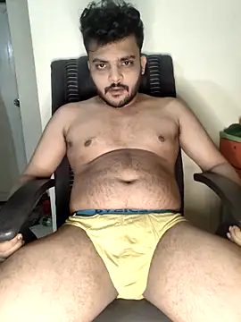 Snapshot of Mr_Handsome_hunk chatting on October 12, 2025, 12:34 am Mr Handsome hunk online show from October 12, 2025, 12:34 am