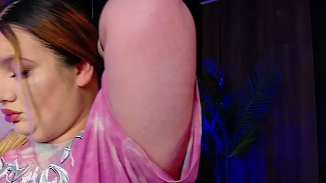 Snapshot of MelanieBrownn chatting on February 18, 2026, 7:17 am MelanieBrownn online show from February 18, 2026, 7:17 am