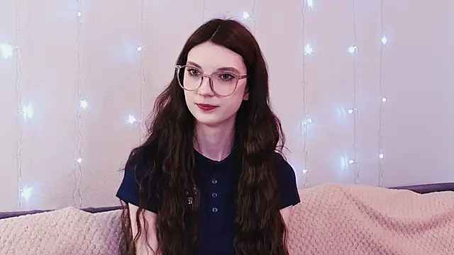 KimWilli online show from January 18, 2025, 4:10 pm