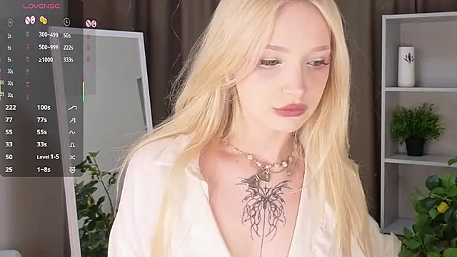 Naughty  Couplles online show from May 22, 2026, 3:15 am