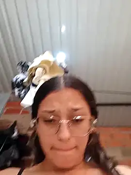 Ary-18 online show from April 8, 2026, 1:45 pm