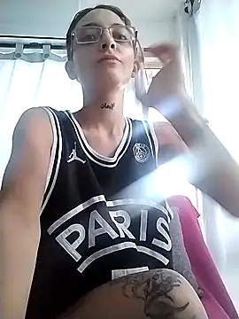 Snapshot of Dani_pegin chatting on February 7, 2025, 11:56 am Dani pegin online show from February 7, 2025, 11:56 am