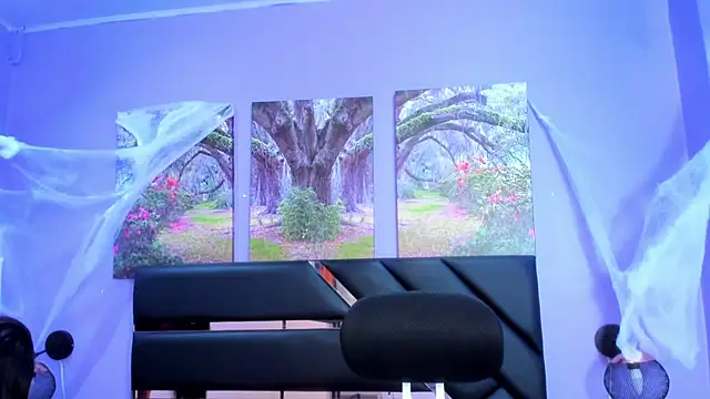 KimberlyVillaLobos online show from November 7, 2025, 11:37 am