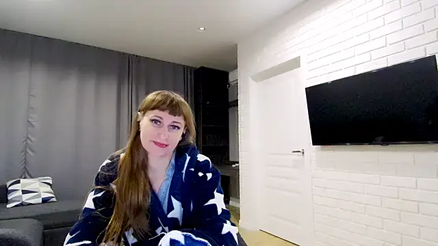 Daniella Lorente online show from February 4, 2026, 3:51 pm