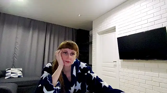 Daniella Lorente online show from February 8, 2026, 11:57 pm