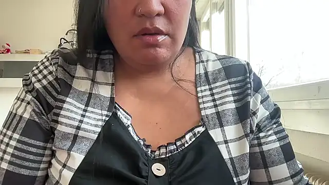 MashaCL online show from November 13, 2025, 9:24 am