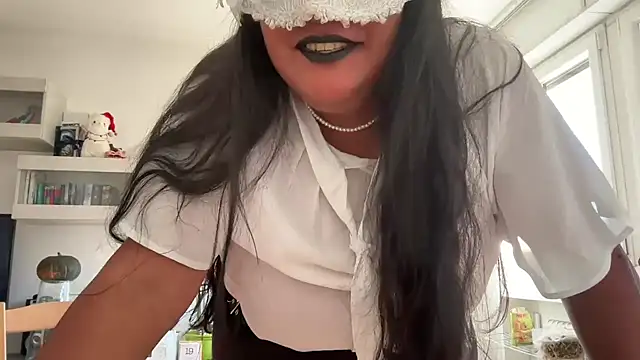 MashaCL online show from October 24, 2025, 9:41 am