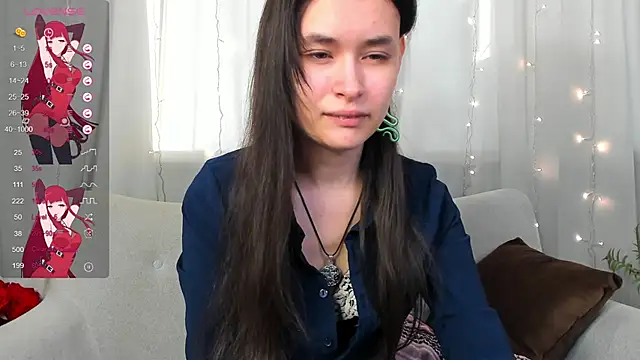 Snapshot of Emily_Strikeee chatting on March 3, 2025, 9:45 am Emily Strikeee online show from March 3, 2025, 9:45 am