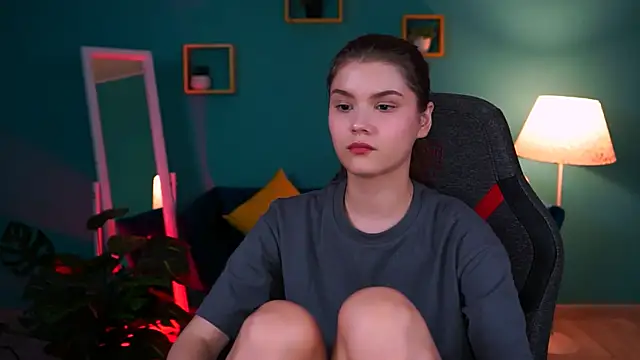 Snapshot of EvaThopson chatting on January 24, 2025, 6:14 pm EvaThopson online show from January 24, 2025, 6:14 pm