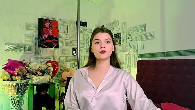 Snapshot of EvaThopson chatting on March 8, 2025, 11:27 am EvaThopson online show from March 8, 2025, 11:27 am