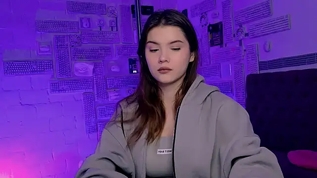 Snapshot of EvaThopson chatting on February 6, 2025, 12:04 pm EvaThopson online show from February 6, 2025, 12:04 pm