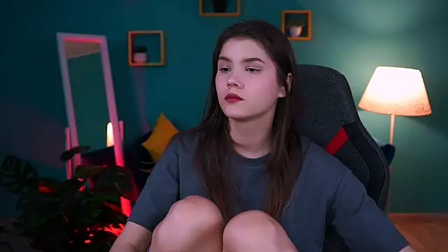 Snapshot of EvaThopson chatting on January 24, 2025, 3:13 pm EvaThopson online show from January 24, 2025, 3:13 pm