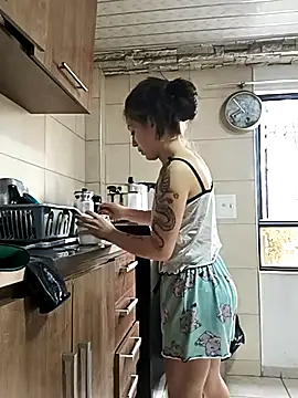 Tefannyy  online show from October 8, 2025, 1:56 pm