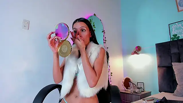 ChanelAdamss  online show from March 19, 2025, 5:08 am