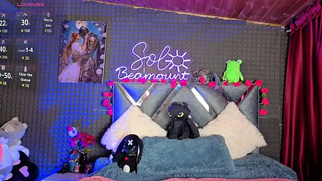SolBeaumont1 online show from June 20, 2026, 7:19 pm