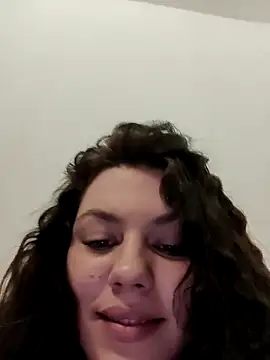 Snapshot of leeya_lee chatting on February 22, 2025, 9:15 pm leeya lee online show from February 22, 2025, 9:15 pm