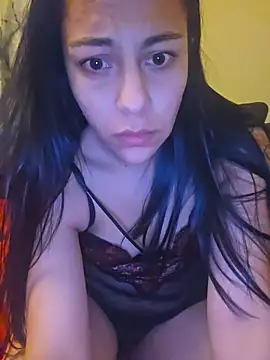 vikkilushh online show from January 7, 2026, 11:15 am