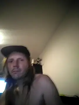 Snapshot of Vlastislav23 chatting on December 4, 2025, 2:49 pm Vlastislav23 online show from December 4, 2025, 2:49 pm