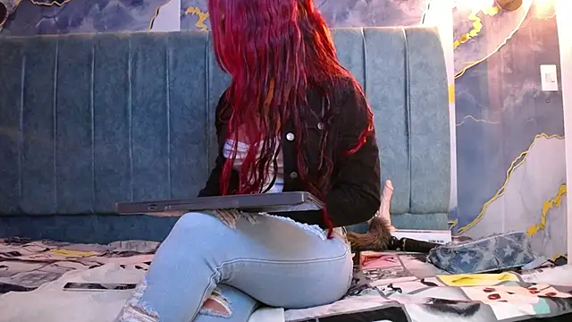 Snapshot of engel_devil chatting on February 13, 2026, 12:38 pm engel devil online show from February 13, 2026, 12:38 pm