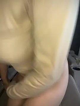 Bellahcha online show from February 23, 2026, 6:19 pm