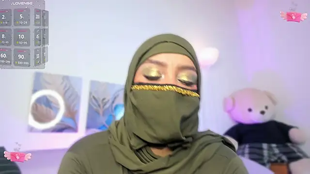 cloe sirena online show from September 24, 2025, 3:02 am