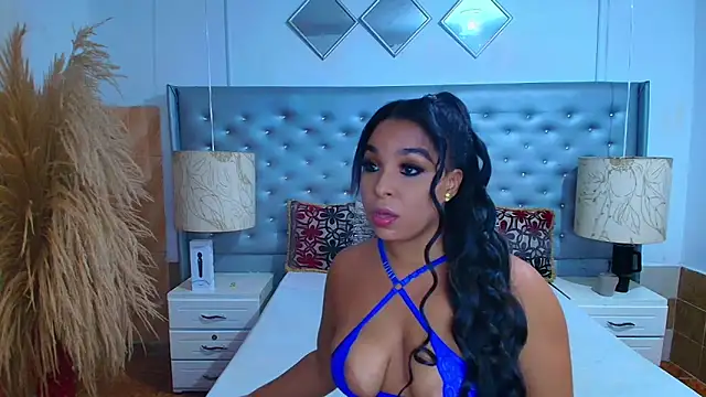 EileenBenzon online show from October 2, 2025, 4:27 am