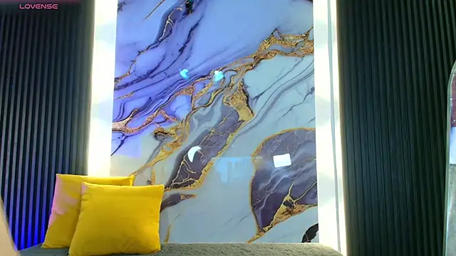 Snapshot of Lil_eva2 chatting on January 6, 2026, 8:24 pm Lil eva2 online show from January 6, 2026, 8:24 pm