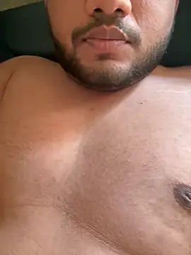 Snapshot of ved240 chatting on December 3, 2025, 10:58 am ved240 online show from December 3, 2025, 10:58 am