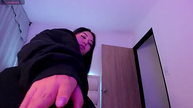 gaby desire777 online show from November 21, 2025, 7:07 am