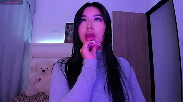 gaby desire777 online show from November 29, 2025, 5:40 am