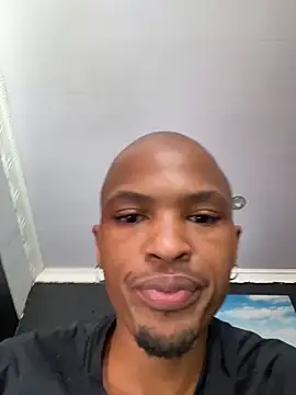 BlueIceCube online show from February 24, 2025, 1:53 pm