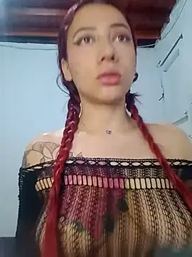 cherrydelioncourt online show from March 1, 2025, 2:26 am