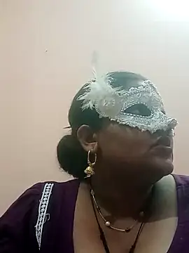 Snapshot of seemi_bhabhi chatting on March 6, 2025, 4:17 pm seemi bhabhi online show from March 6, 2025, 4:17 pm