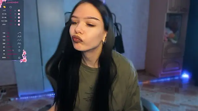 Snapshot of SweetyDeviliya chatting on February 24, 2026, 5:19 am SweetyDeviliya online show from February 24, 2026, 5:19 am