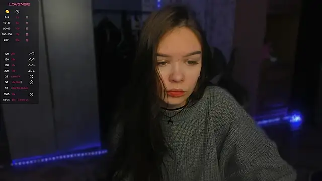 Snapshot of SweetyDeviliya chatting on November 28, 2025, 1:33 pm SweetyDeviliya online show from November 28, 2025, 1:33 pm