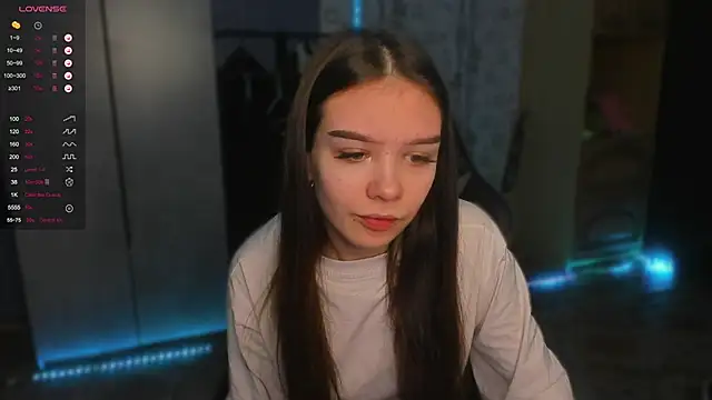 Snapshot of SweetyDeviliya chatting on December 4, 2025, 2:21 am SweetyDeviliya online show from December 4, 2025, 2:21 am