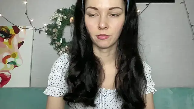 MonicaYour online show from December 8, 2024, 8:47 pm