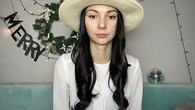 MonicaYour online show from December 18, 2024, 11:51 pm