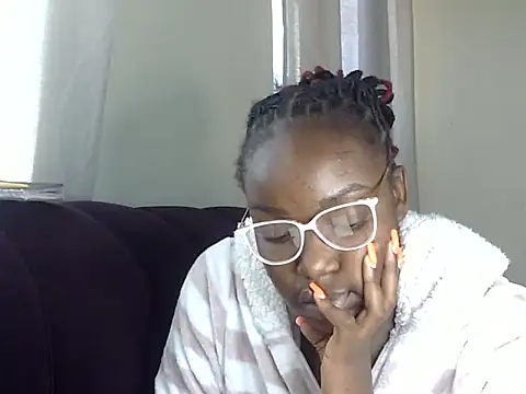 Snapshot of Chichii- chatting on March 1, 2026, 1:11 pm Chichii- online show from March 1, 2026, 1:11 pm